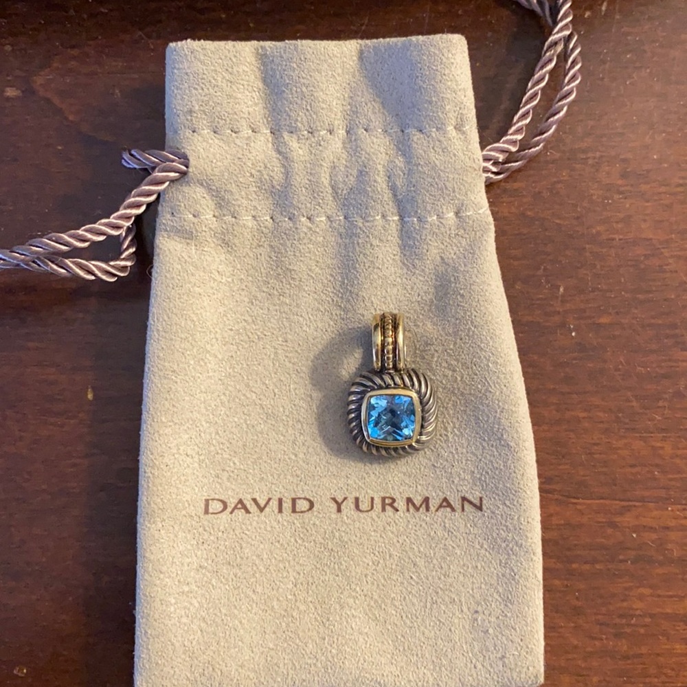 Davis Yurman two-tone blue topaz Albion pendant